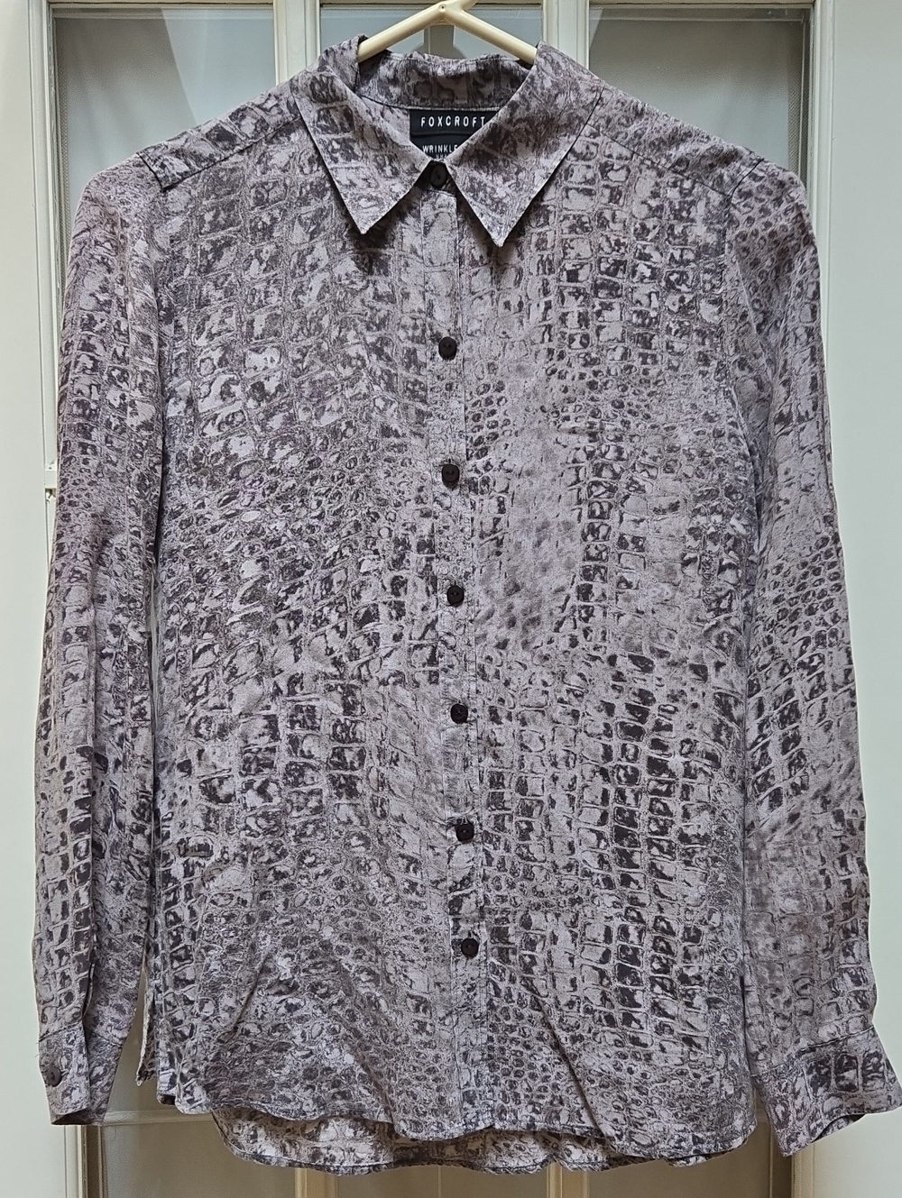 Foxcroft Women's Long-Sleeve Button-Up Blouse in Light Gray Print